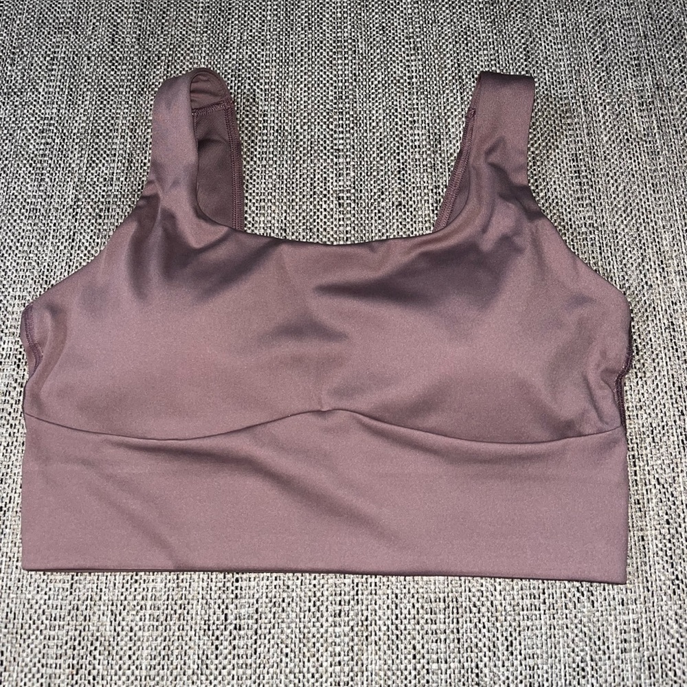 Gymshark LONGLINE SPORTS BRA
Truffle Brown Size Medium athletic bra top - Picture 2 of 8